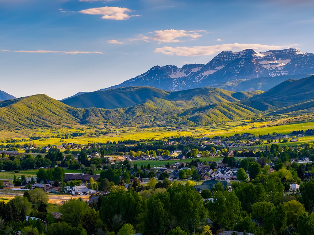 Struwe Realty Group agent serving Dutch Fields Midway Utah